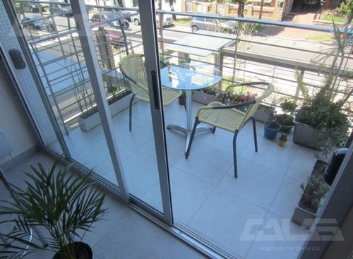 Imagen 18 de 25 de Amplio Duplex De 2 Ambientes En Excelente Ubicación De Morón