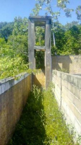 Imagem 8 de 9 de Terreno Com Construção Iniciada Medindo 280 M² 5109-pc