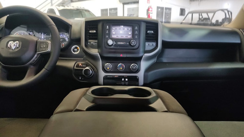 Ram 1500 Slt 4x2 V6