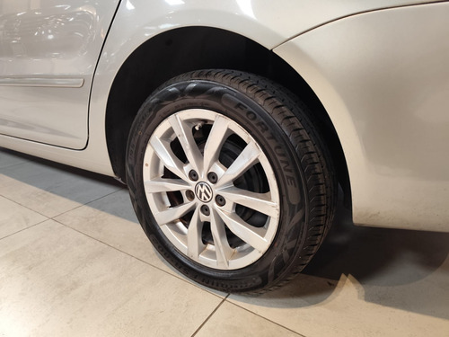 Volkswagen Suran 1.6 Comfortline 101cv