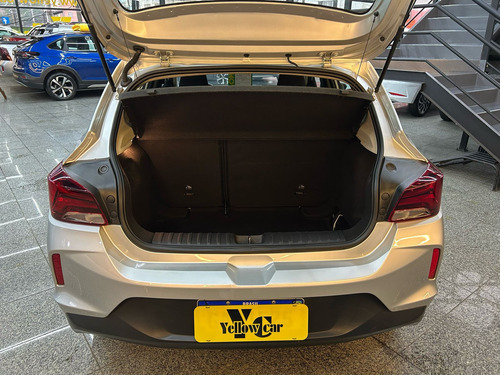 Chevrolet Onix Hatch 1.0 12V Flex 5p Mecanico 2023 Completo Baixa Km