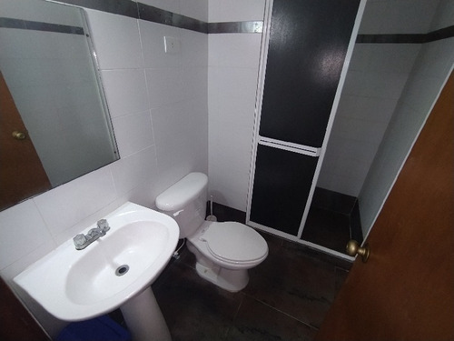 En Venta Apartamento (amoblado) En Boca De Aroa - Falcon, Conjunto Isla De Plata / Emer