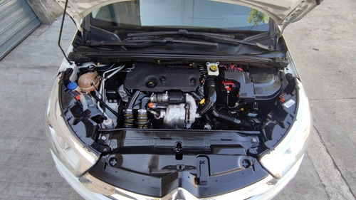 Imagen 12 de 18 de Citroën C4 Lounge 2019 1.6 Hdi 115 Feel Pack 10 Años Oport!!