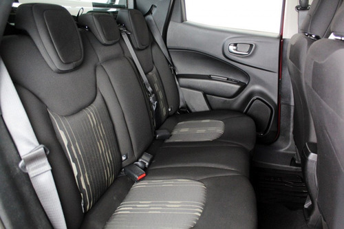 Imagem 14 de 17 de Fiat Toro 1.8 Endurance Flex Automático 6m - 2020 - Vermel