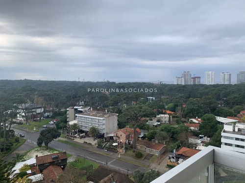 Av Roosvelt Y Pedragosa Sierra Piso Alto Reciclado