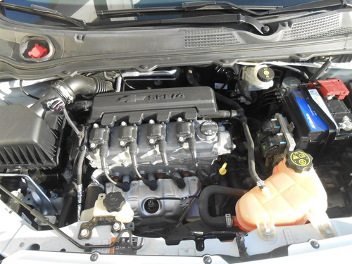 Chevrolet Onix 1.4 Mpfi Lt 8v Flex 4p Manual