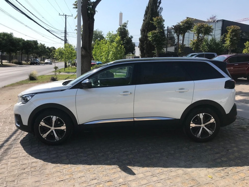 Imagen 2 de 13 de Peugeot 5008 1.5 Aut Bluehdi Allure 130hp