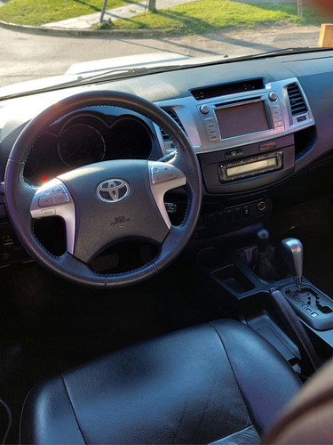 Toyota Hilux 3.0 Cd Srv Cuero 4x4 5at - A4