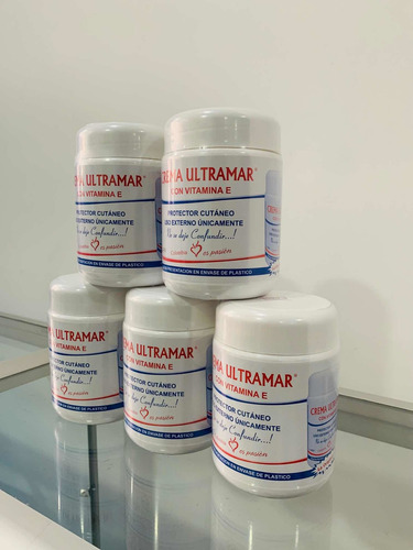 Crema Ultramar Con Vitamina E. Pote X 550 Gr