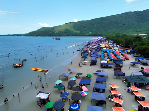 Quarto Para Locação De Temporada Nº 05 Suites João E Maria Sertão Da Quina Ubatuba Sp.