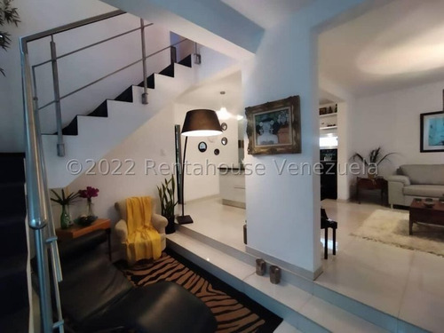Imagen 8 de 16 de Leida Falcon Rentahouse Vende Casa En Mañongo Naguanagua 22-25273 Lf