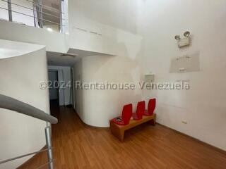 Ajr Local En Alquiler En Tzas Del Club H Mls # 24-16451 Yg