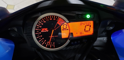 Imagem 8 de 15 de Suzuki - Gsx R 750 Gp