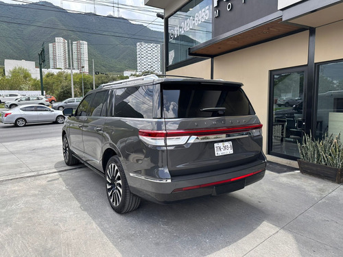 Lincoln Navigator 2024