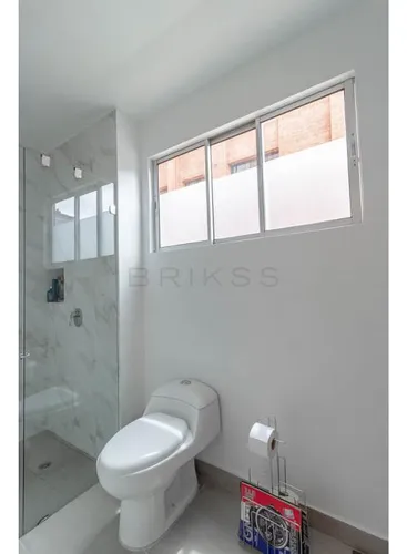 Apartamento En Venta En Chico Norte. Cod V5606