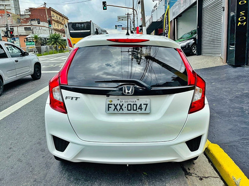 Imagem 5 de 12 de Honda New Fit Ex 1.5 Cvt Revisado S Detalhes