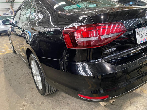 Volkswagen Jetta 2.0 Fest Tiptronic At