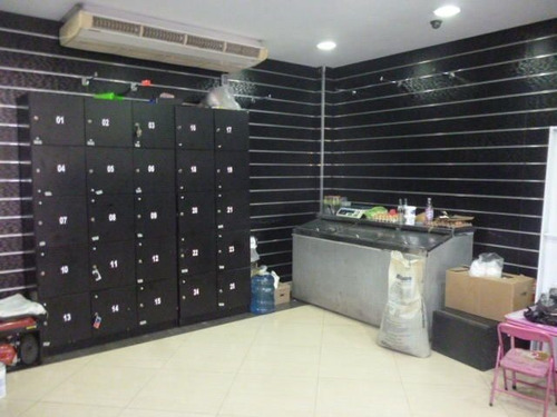 Imagen 8 de 30 de Local Comercial En Venta En Parroquia Catedral Barquisimeto Lara +++23-1767 */ M.c T. N° +0-4-2-4- 5.5.6. 5.7. 5.9 *--**