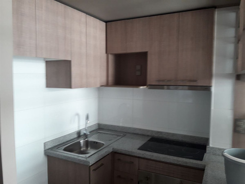 Departamento En Venta De 2 Dorm. En Santiago