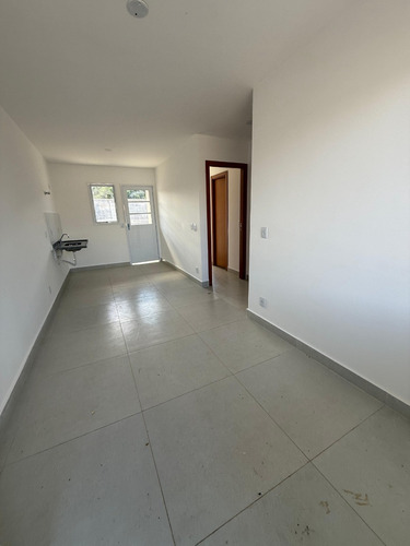 Casa Com 2 Quartos E Entrada Facilitada