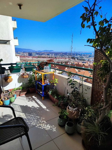 Departamento En Condominio Altos De Vista Azul. 3d/2b