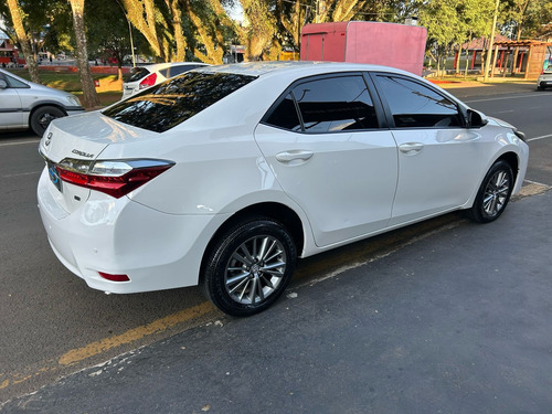 Toyota Corolla 1.8 16v Gli Upper Flex Multi-drive 4p
