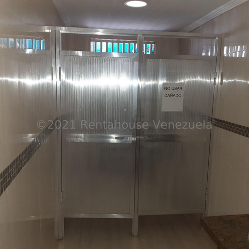Imagen 3 de 14 de Vendo Pizzeria Puerto La Cruz 0424-8354464.