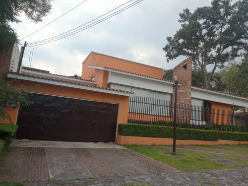 Casa En Venta En Jardines Del Ajusco