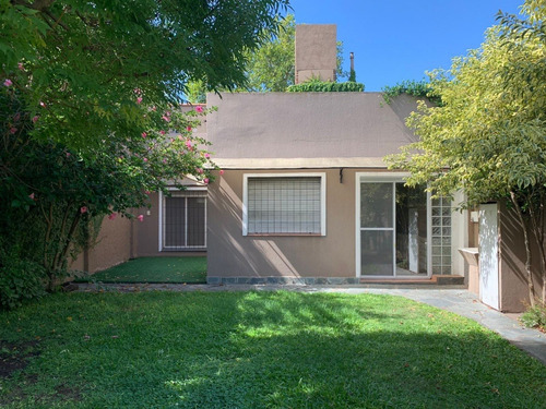 Imagen 18 de 21 de Venta De Casa En Adrogué