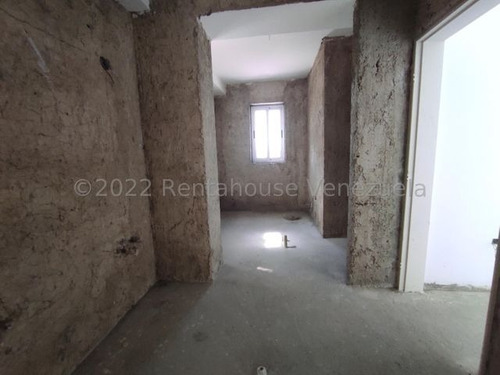 Imagen 19 de 30 de Apartamento Obra Gris Resd. Reina Victoria La Arboleda (piscina Y Planta Eléctrica) 22-22343 Ejc 0424-3439046