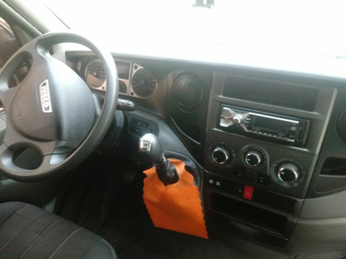 Imagem 3 de 5 de Iveco Daily Cabine Dupla