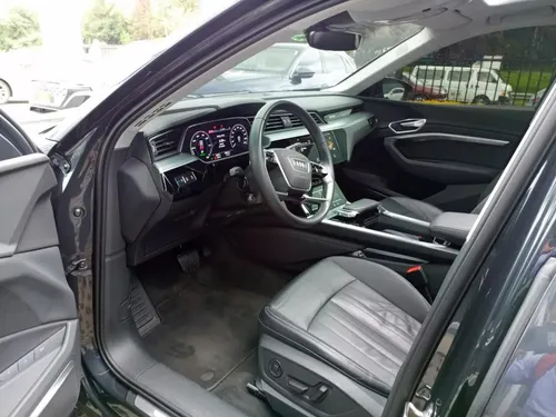 Audi E-tron Prestige