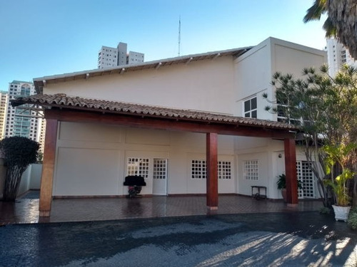 Imagem 2 de 16 de Casa Sobrado Padrão Com 4 Quartos - 205-v