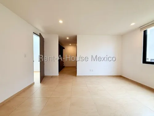 Casa En Renta En Zakia, Querétaro Sr