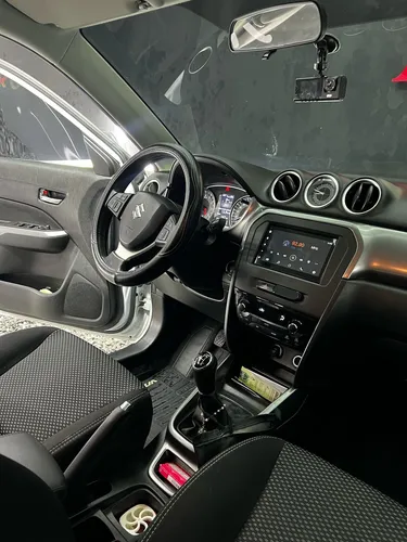 Suzuki Vitara 1.6 Live
