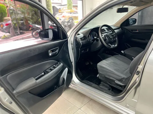 Suzuki Swift Dziere AT 2023