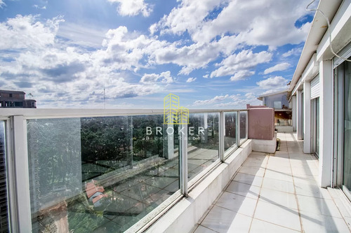 Venta Apartamento Punta Del Este Penthouse. Punta Del Este, Uruguay.