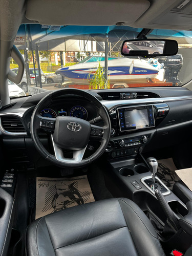 Toyota Hilux 2.8 Tdi Srv Cab. Dupla 4x4 Aut. 4p