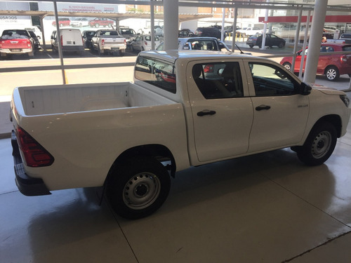 Toyota Hilux 2.4 Cd Dx 150cv 4x2