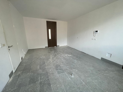 Imagen 10 de 23 de Vendo Apartamento 330m2 4h/5b/4p La Castellana