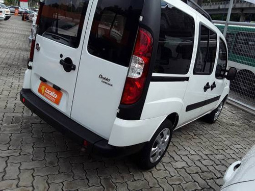 Imagem 7 de 9 de Fiat Doblò 1.8 Mpi Essence 7l 16v Flex 4p Manual