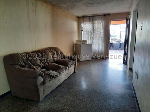 Imagen 15 de 30 de Casa En Venta En Urb. Piedra Azul Cabudare Posee Estructura Para Ampliación Gabriela. C #23-13681