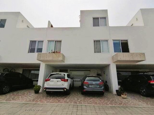 En Venta Casa Ubicada En El Manantial 3 Niveles 3 Rec Vl-24-1347
