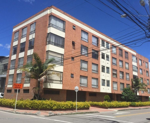 Imagen 30 de 30 de Vendo Apartamento En Granada Norte C.m 23-932