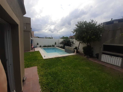 Imagen 3 de 13 de Casa En Venta En Montecristo