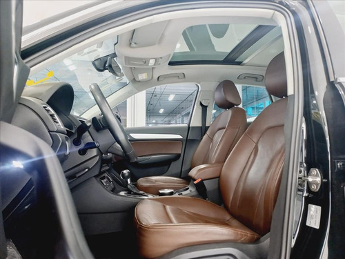 Imagem 8 de 15 de Q3 2.0 Tfsi Ambiente Quattro 4p Gasolina S Tronic