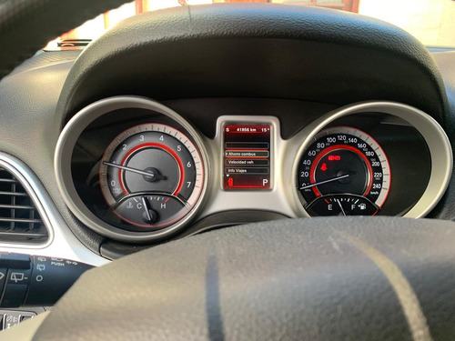 Dodge Journey 2.4 At 3 Corridas