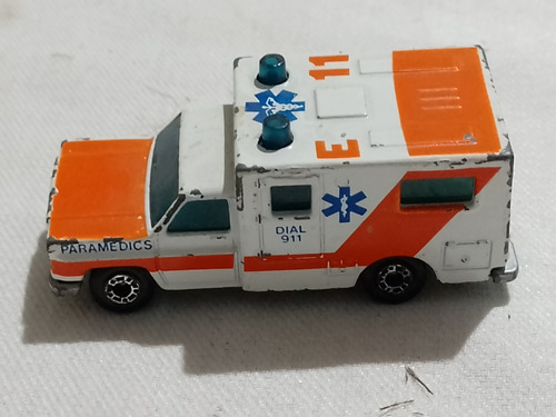 Machtbox Ambulance 1977 Paramedics