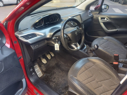 Imagen 10 de 25 de Peugeot 208 2014 1.6 Feline Pack Cuir