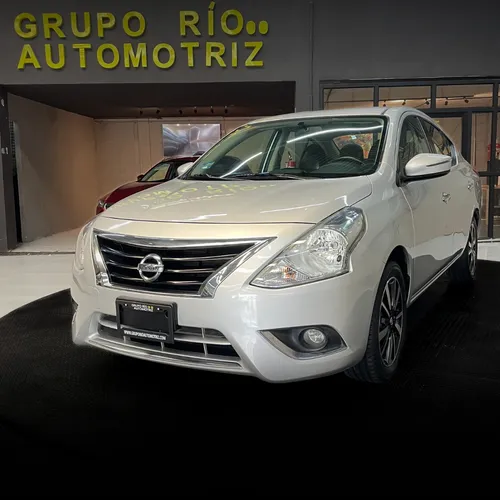 Nissan Versa 1.6 Exclusive At